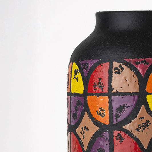 Geometrik mum tasarımlı vazo